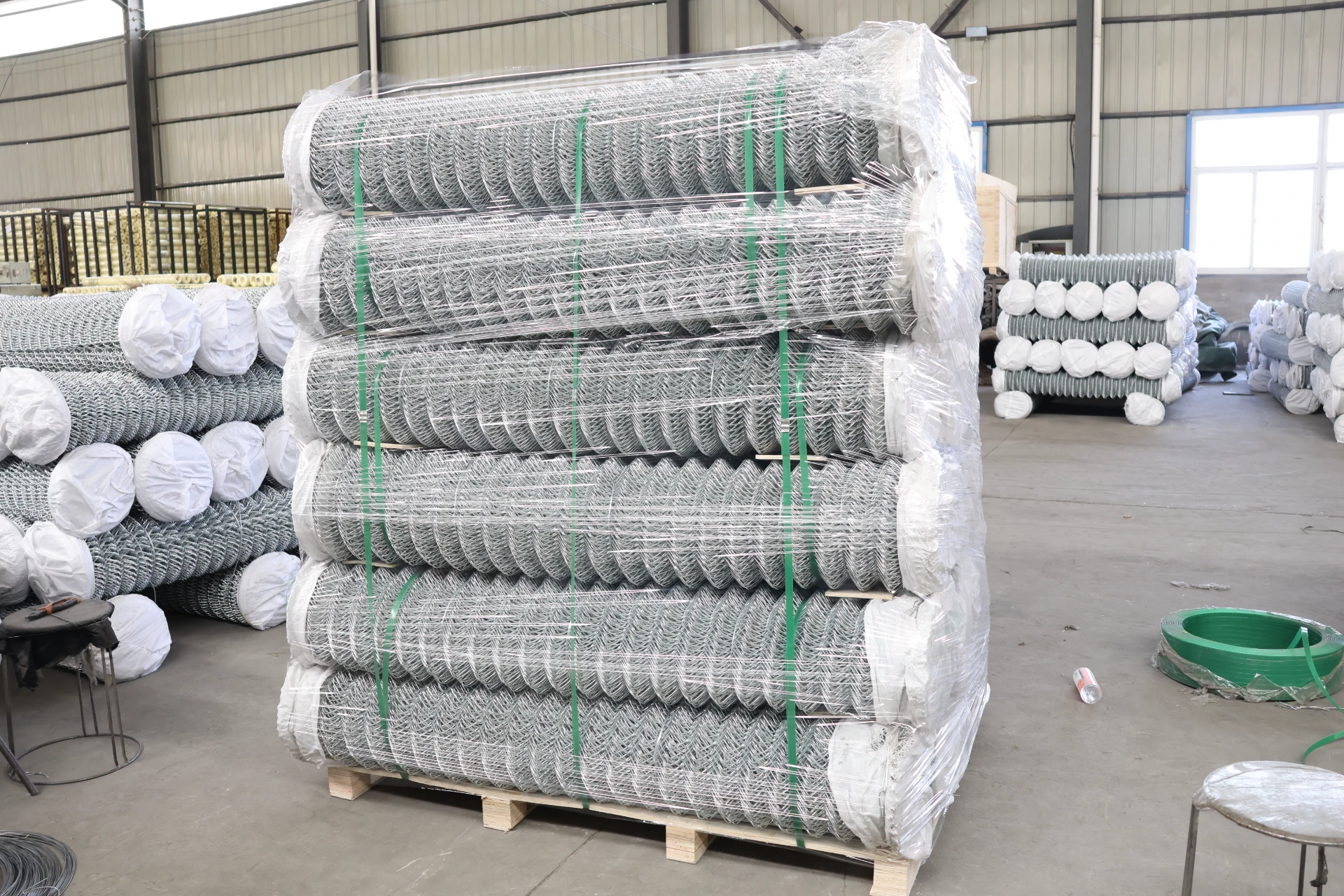 wire mesh wire size