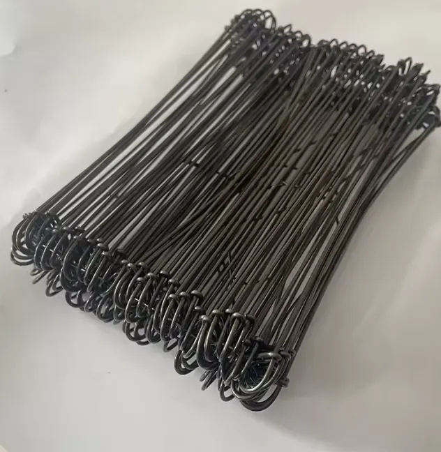 barbed wire fence builders