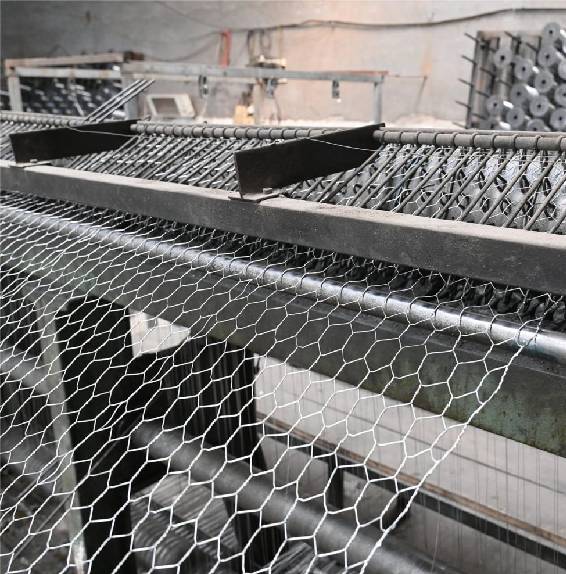 peak fencing hexagonal wire netting