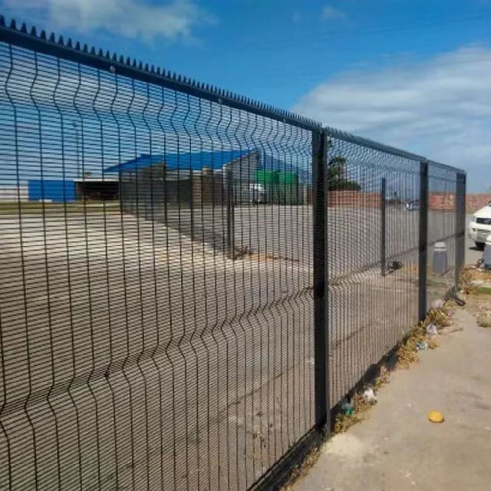 The Versatility and Strength of Wire Mesh